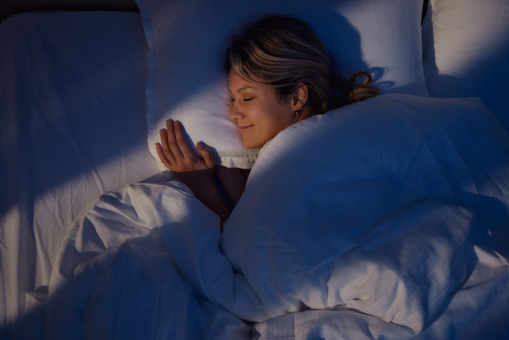 5 suplementos que podem te ajudar a dormir melhor