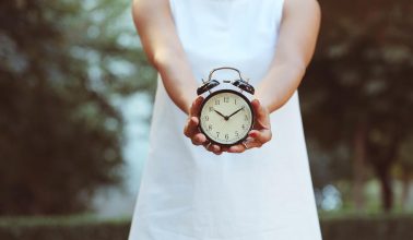 Entenda a relação entre o Ritmo Circadiano e Microbiota Intestinal